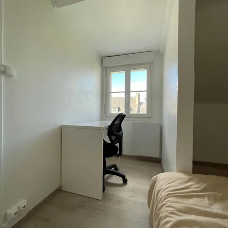 Apartament Renove Equipe, Centre Ville, Proche De La Gare Et Commerce *