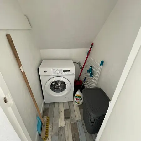 Rénové équipé, Centre Ville, Proche De La Gare Et Commerce Flers (Orne)