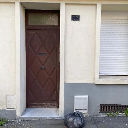 Rénové équipé, Centre Ville, Proche De La Gare Et Commerce Flers (Orne)