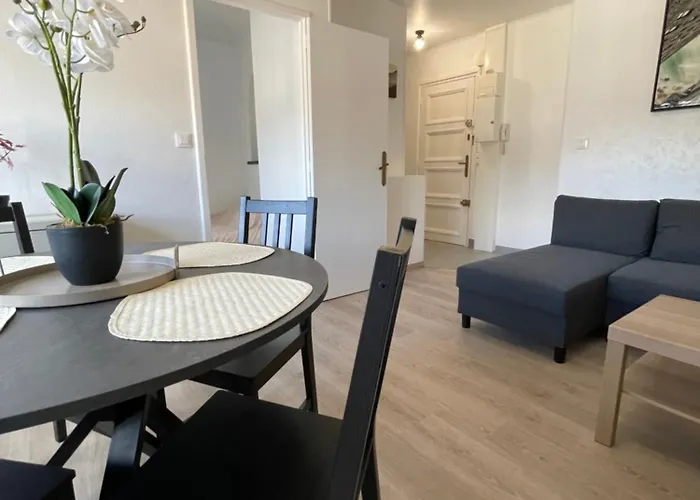 Apartament Renove Equipe, Centre Ville, Proche De La Gare Et Commerce *